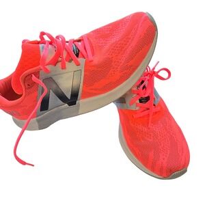 New Balance 890v8 FuelCell Womens Running Shoes Neon Pink W890GG8 Size 10